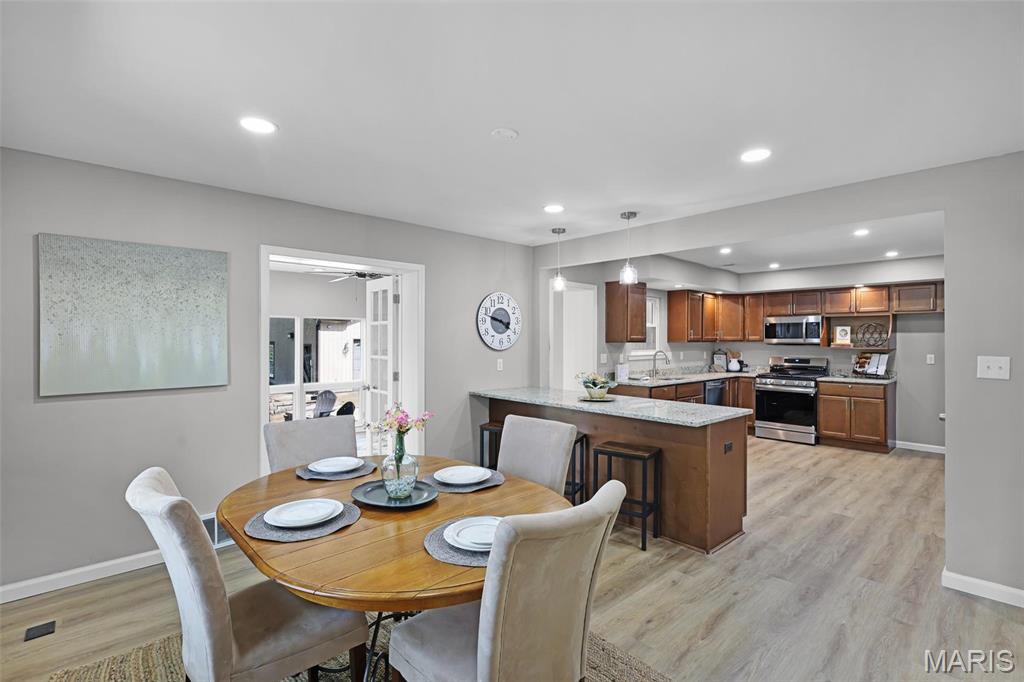 3554 Brown Road St. Louis, MO 63114 - Photo 14 of 47 Gallery Image 14