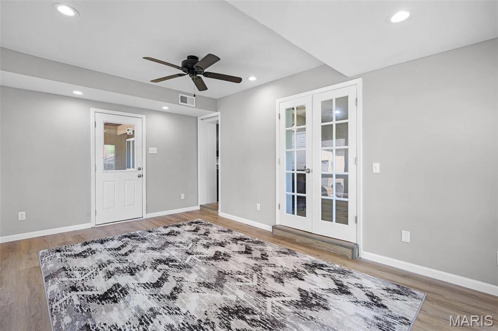 3554 Brown Road St. Louis, MO 63114 - Photo 18 of 47 Gallery Image 18