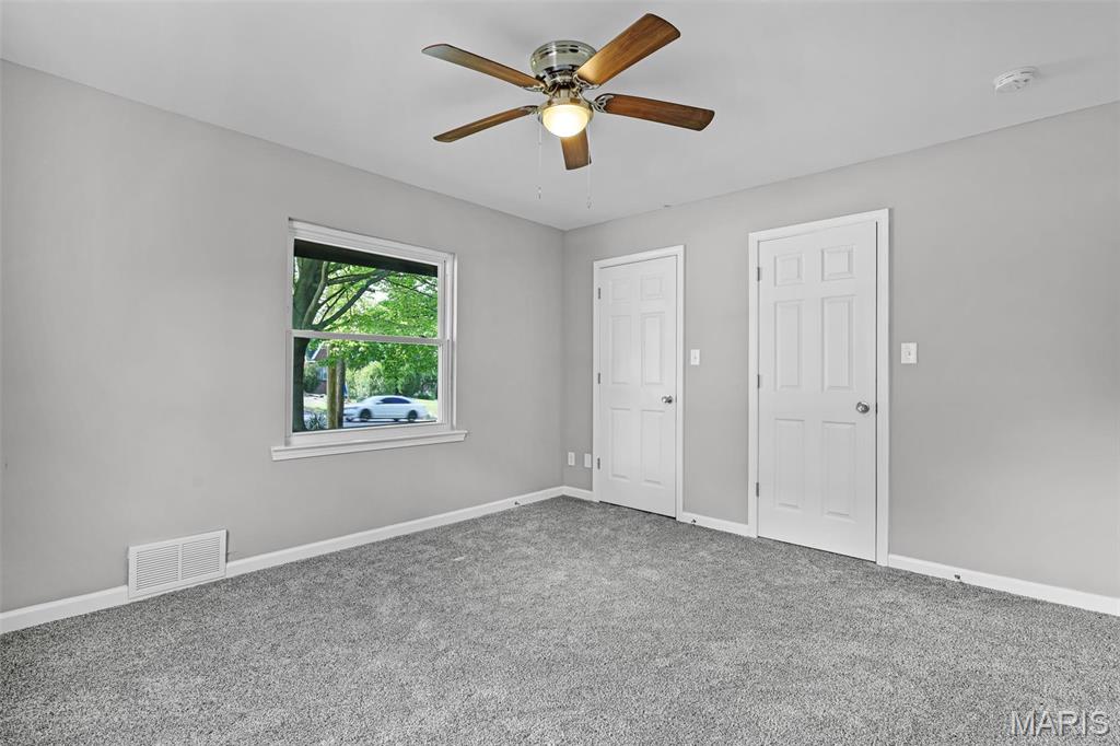 3554 Brown Road St. Louis, MO 63114 - Photo 20 of 47 Gallery Image 20