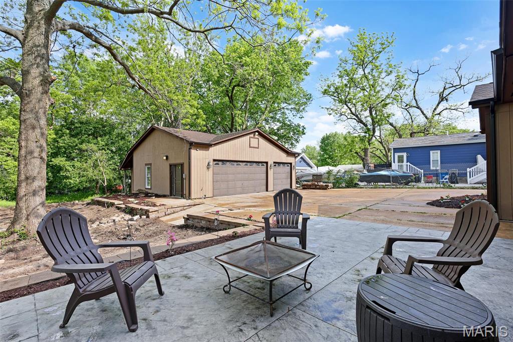 3554 Brown Road St. Louis, MO 63114 - Photo 2 of 47 Gallery Image 2