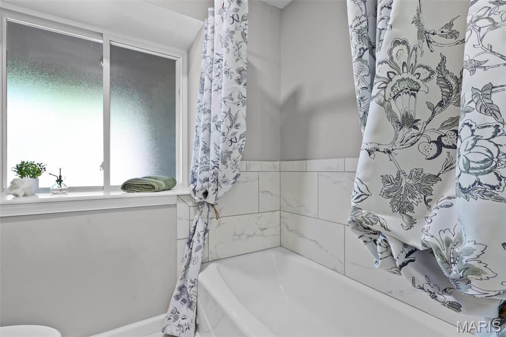 3554 Brown Road St. Louis, MO 63114 - Photo 23 of 47 Gallery Image 23