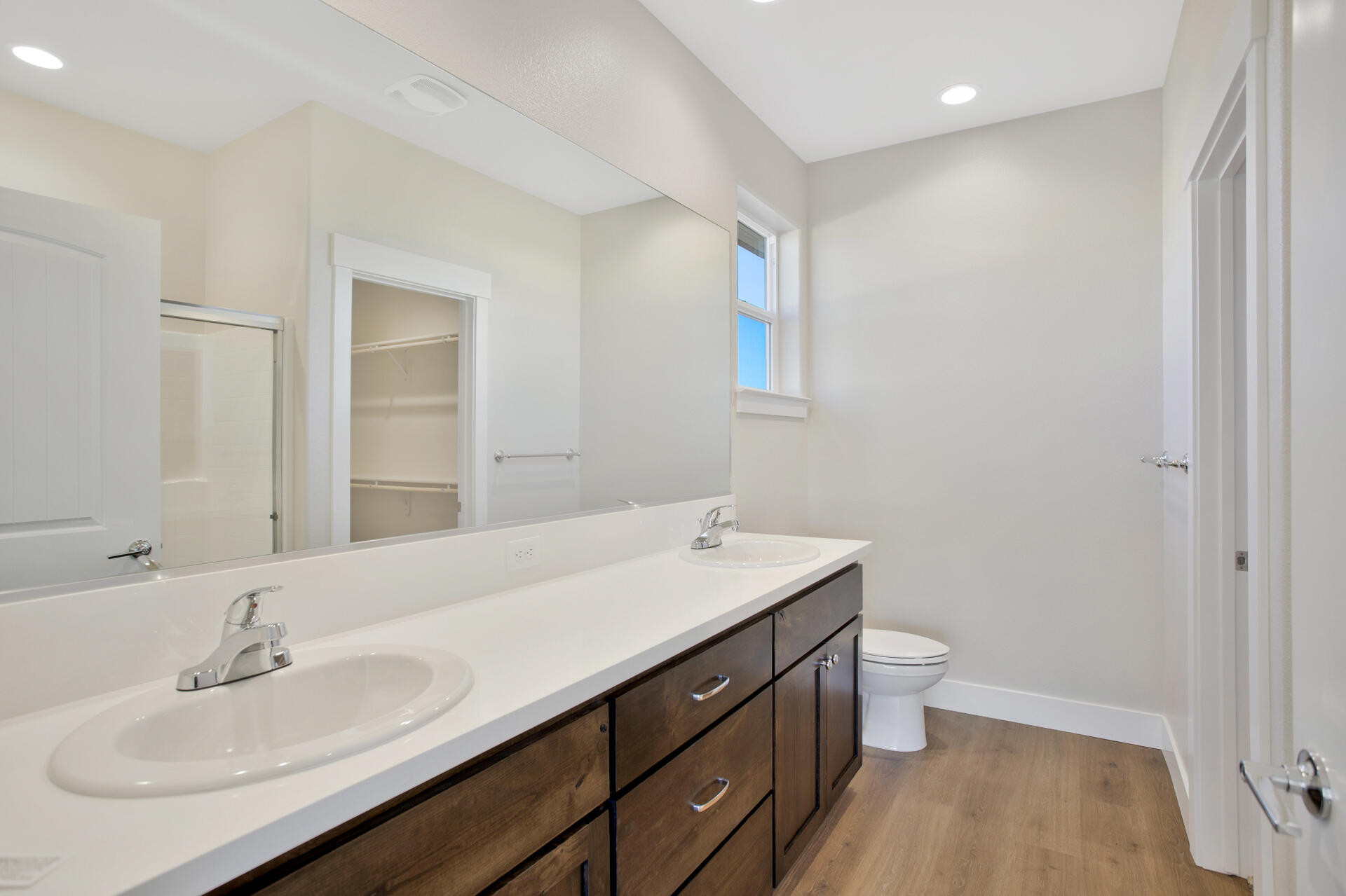 5172 Merced Street Redding, CA 96002 - Photo 14 of 32 IMG_7892_3_4