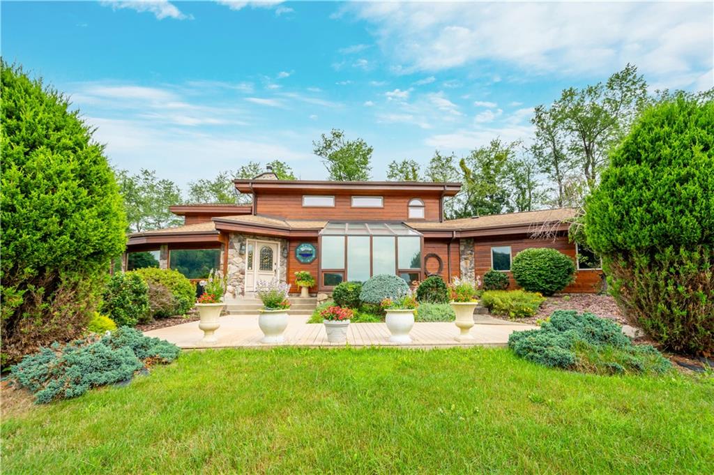 315 Ridge Road Eighty Four, PA 15330 - Photo 2 of 25 Gallery Image 2