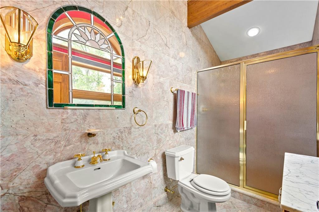 315 Ridge Road Eighty Four, PA 15330 - Photo 19 of 25 Gallery Image 19