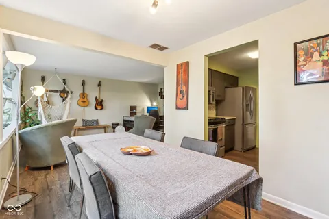 $325,000 | 7470 South 250 West, Pendleton, IN 46064