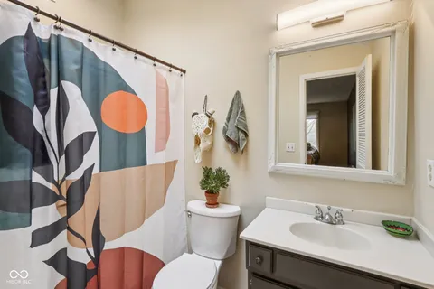 $325,000 | 7470 South 250 West, Pendleton, IN 46064