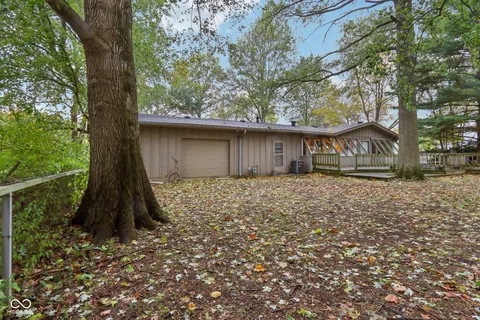 $325,000 | 7470 South 250 West, Pendleton, IN 46064