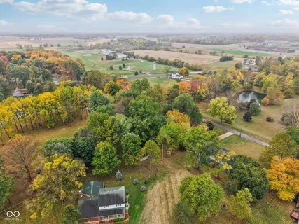 $325,000 | 7470 South 250 West, Pendleton, IN 46064