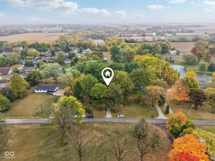 $325,000 | 7470 South 250 West, Pendleton, IN 46064