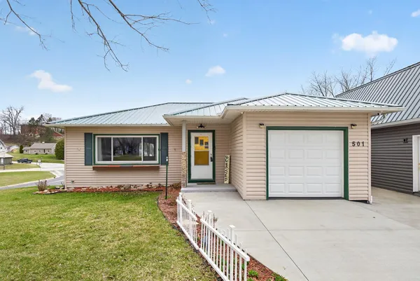 $349,900 | 501 St Anthony Street North, Preston, MN 55965