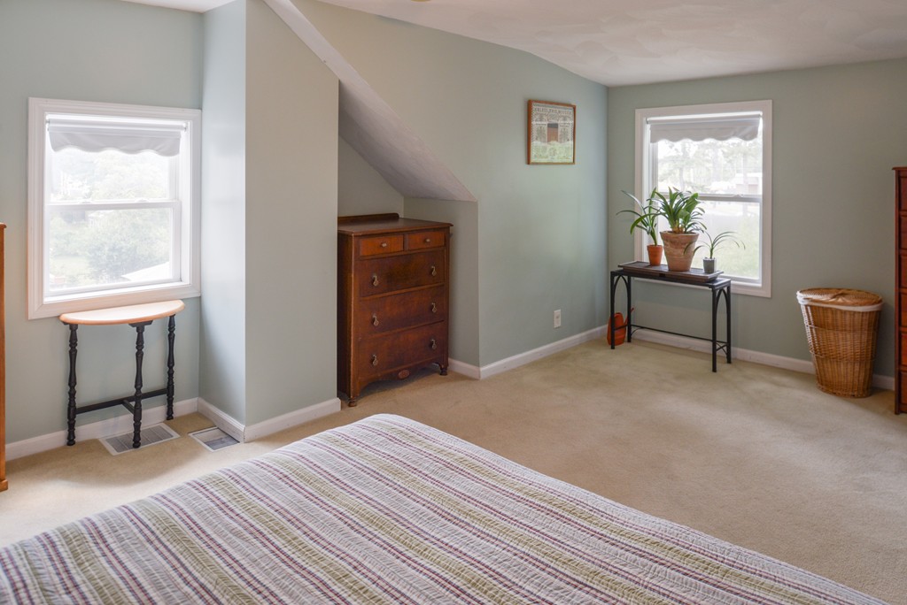 14 Windsor Road Beverly, MA 01915 - Photo 14 of 19 Gallery Image 14