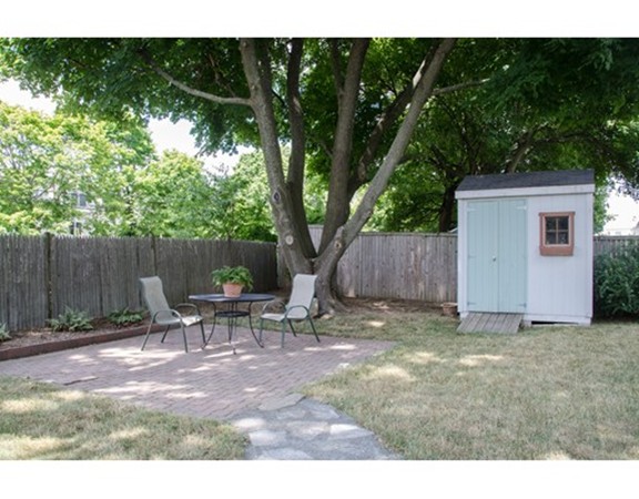14 Windsor Road Beverly, MA 01915 - Photo 16 of 19 Gallery Image 16