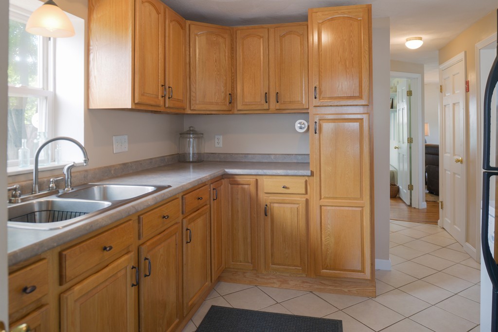 14 Windsor Road Beverly, MA 01915 - Photo 2 of 19 Gallery Image 2