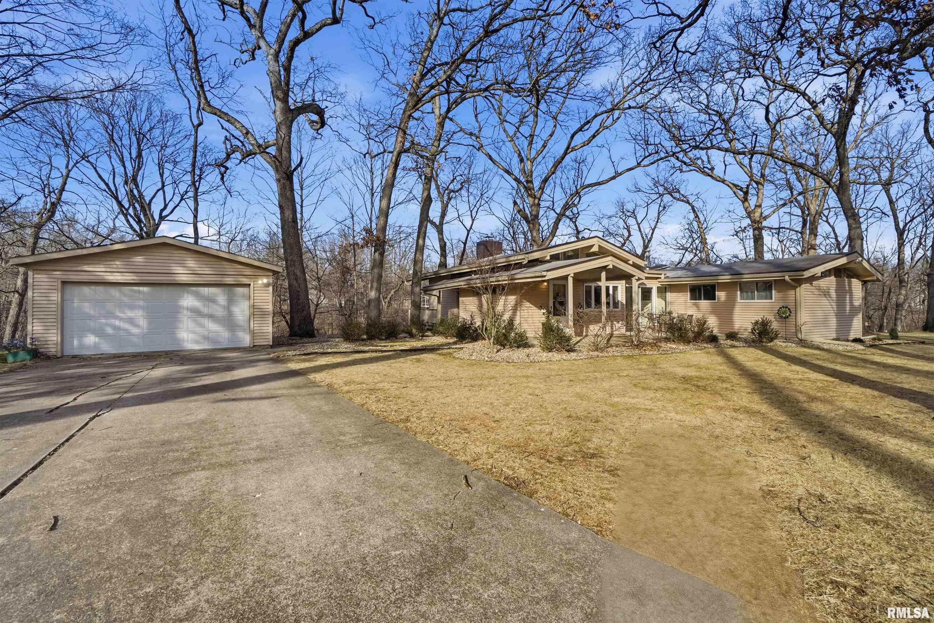10939 North Sleepy Hollow Road Peoria, IL 61615 - Photo 31 of 33