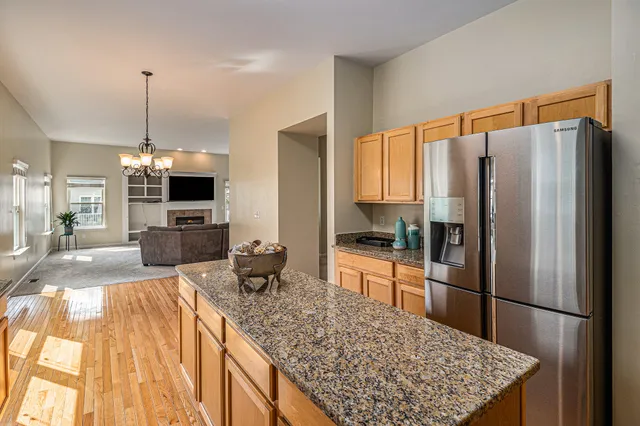 $3,300 | 1304 North Bay Drive, Ann Arbor, MI 48103