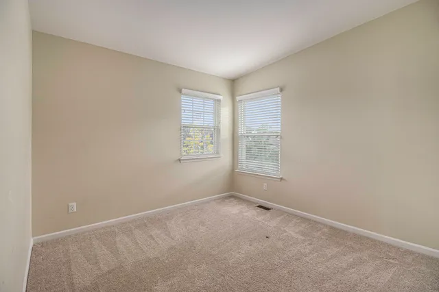 $3,300 | 1304 North Bay Drive, Ann Arbor, MI 48103