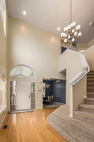 $3,300 | 1304 North Bay Drive, Ann Arbor, MI 48103