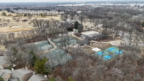 $675,000 | 1283 Cranbrook Circle, Aurora, IL 60502