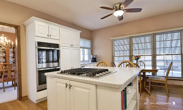 $675,000 | 1283 Cranbrook Circle, Aurora, IL 60502
