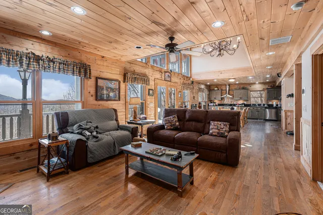 $995,000 | 1007 Sky High Drive, Sky Valley, GA 30537