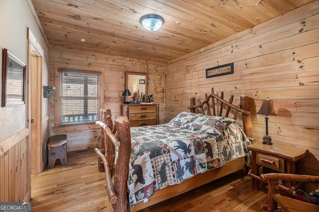 $995,000 | 1007 Sky High Drive, Sky Valley, GA 30537