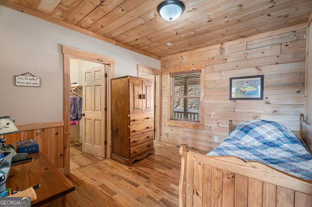 $995,000 | 1007 Sky High Drive, Sky Valley, GA 30537