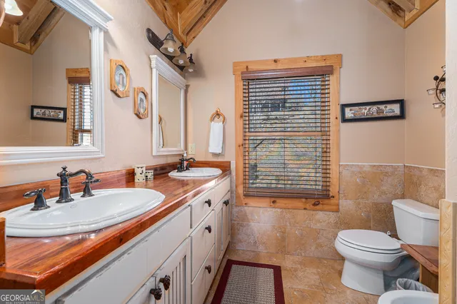 $995,000 | 1007 Sky High Drive, Sky Valley, GA 30537