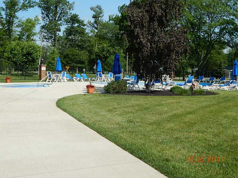 10271 C R 286, Unit E10 Huntsville, OH 43324 - Photo 16 of 17