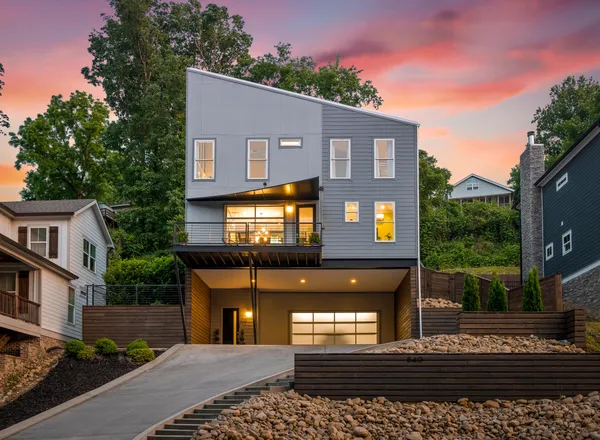 $999,999 | 840 Dartmouth Street, Chattanooga, TN 37405