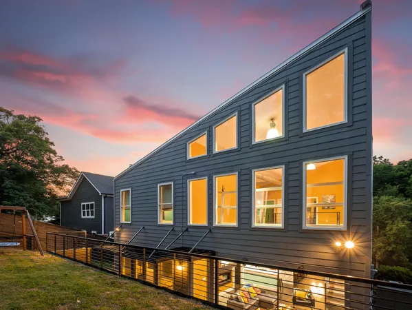 $999,999 | 840 Dartmouth Street, Chattanooga, TN 37405