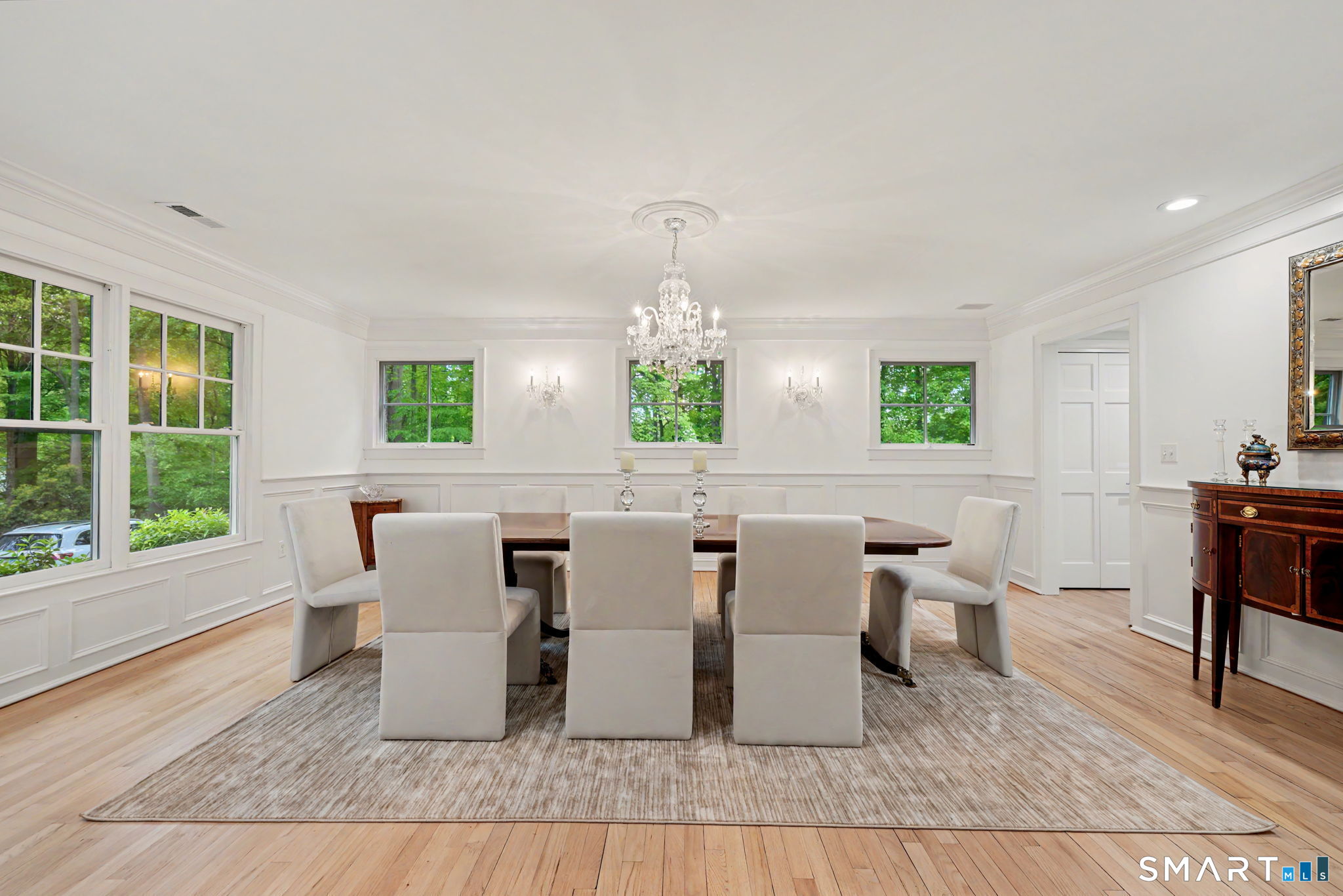 9 North Ridge Road Westport, CT 06880 - Photo 5 of 37 Gallery Image 5