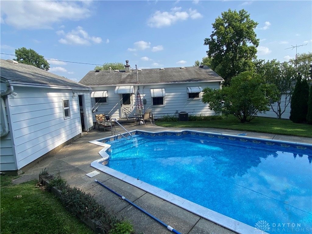 5307 Middlebury Road Dayton, OH 45432 - Photo 9 of 39 Gallery Image 9