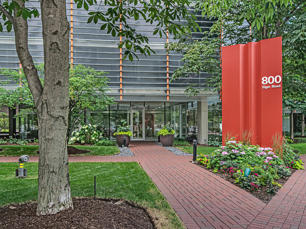 800 Elgin Road, Unit 910 Evanston, IL 60201 - Photo 1 of 27