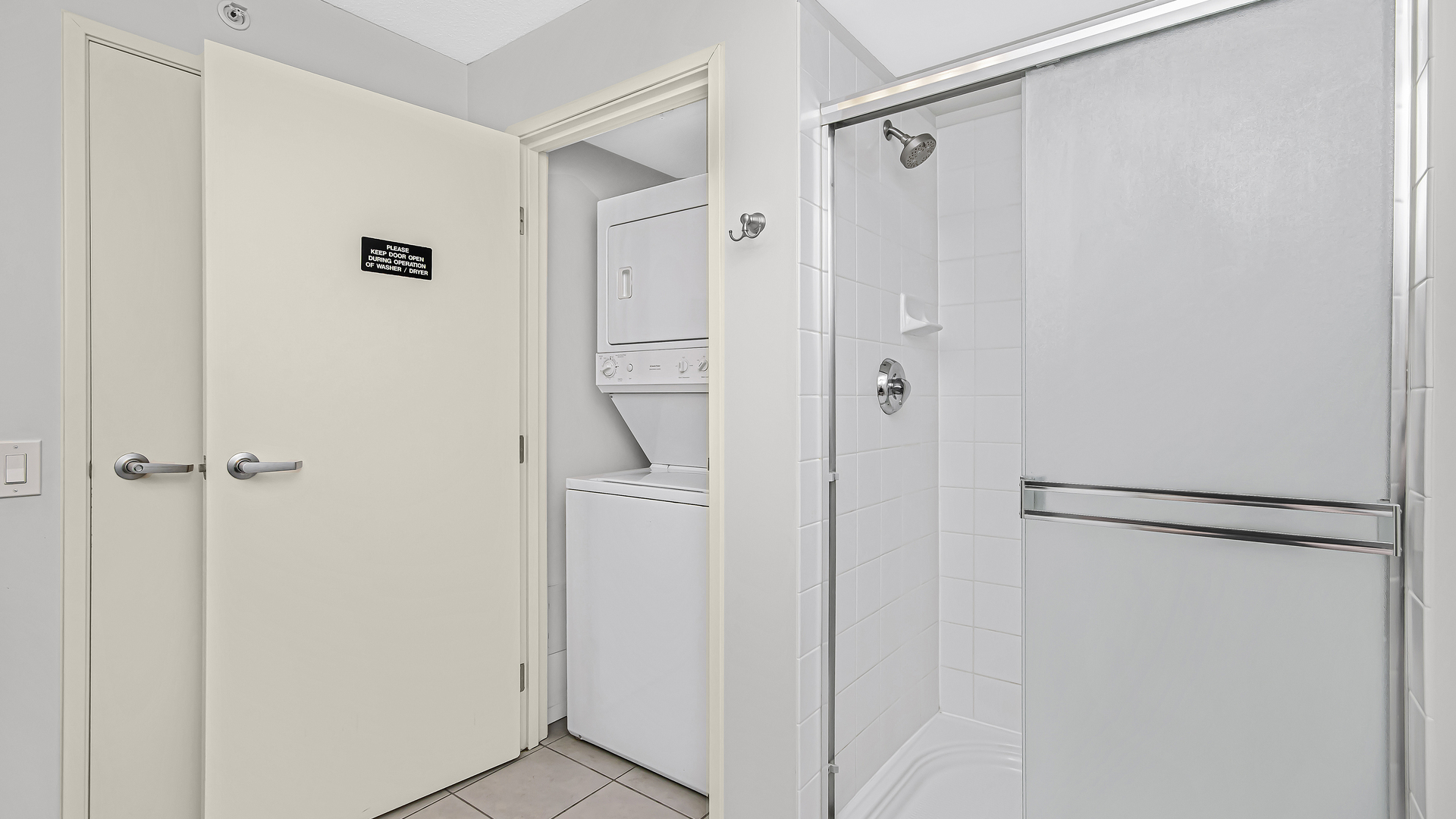 800 Elgin Road, Unit 910 Evanston, IL 60201 - Photo 16 of 27