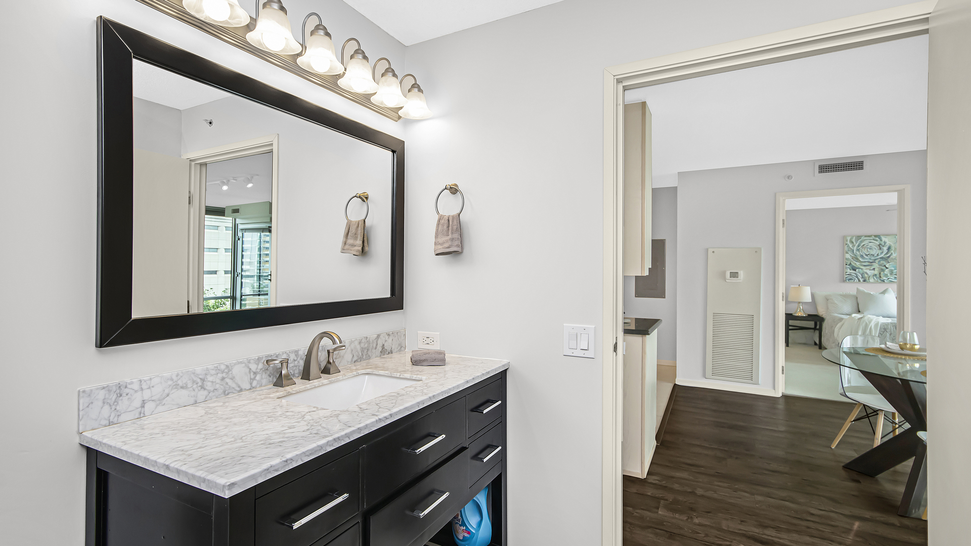 800 Elgin Road, Unit 910 Evanston, IL 60201 - Photo 20 of 27