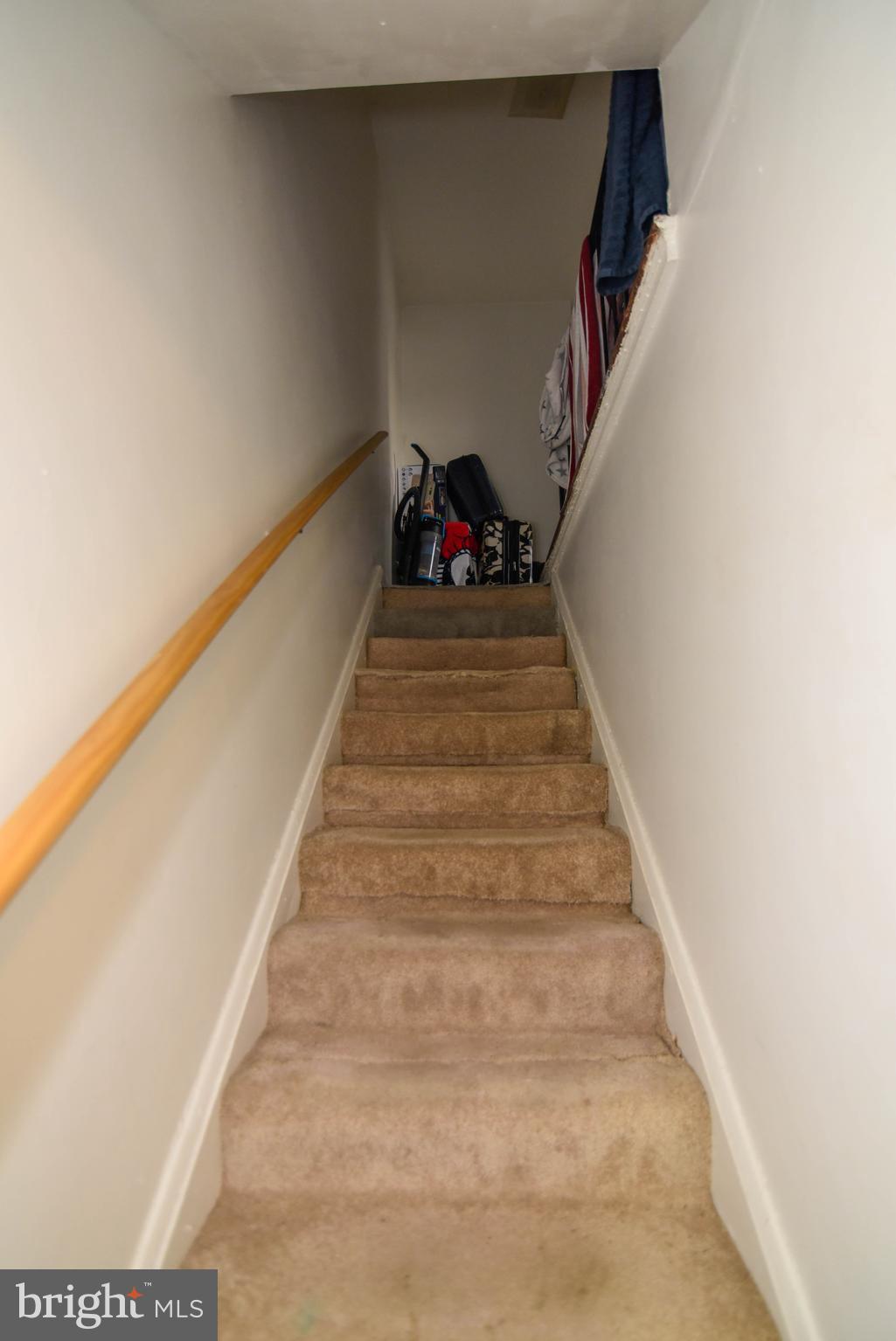 8513 Chestnut Oak Road Baltimore, MD 21234 - Photo 3 of 26 Stairs up to Unit 2