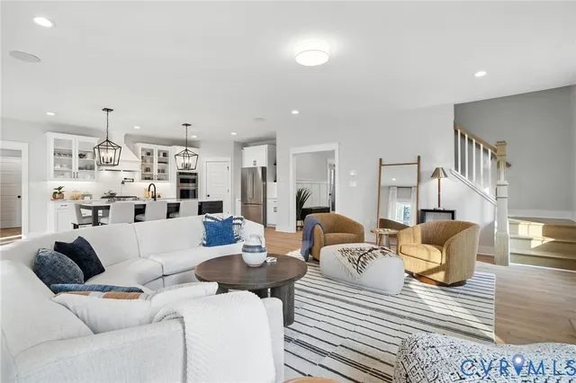 $899,900 | 2470 Old Telegraph Road, Providence Forge, VA 23140