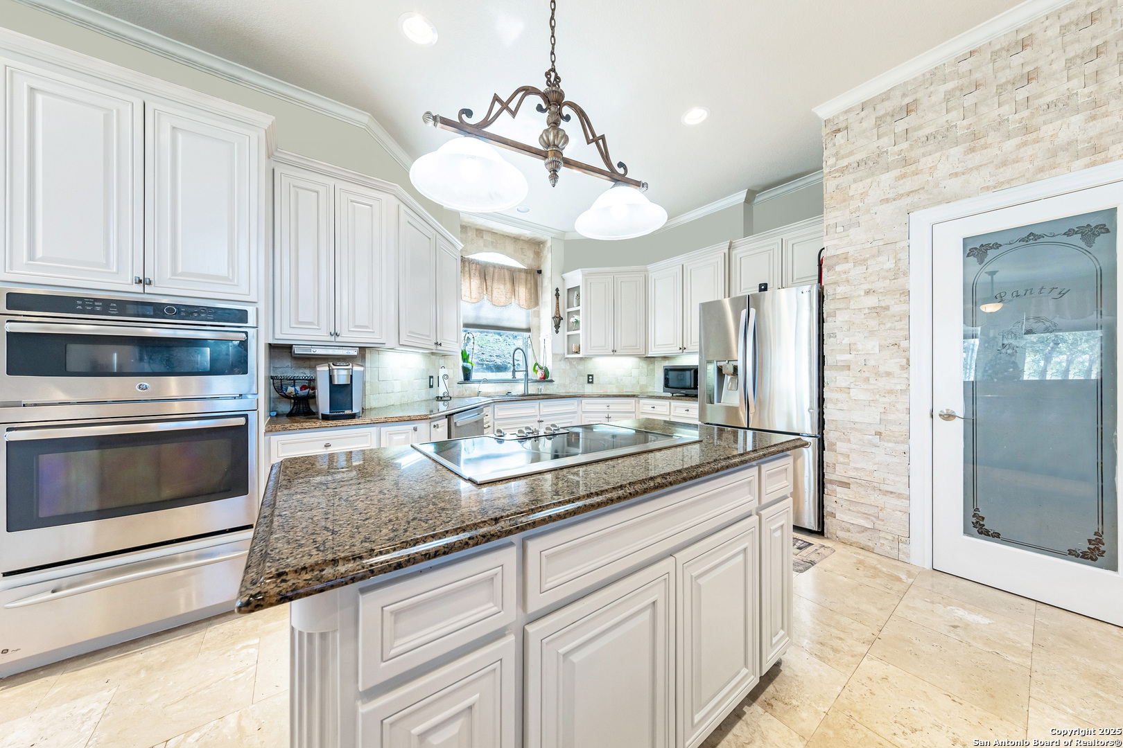 112 Los Colinas Spring Branch, TX 78070 - Photo 14 of 64