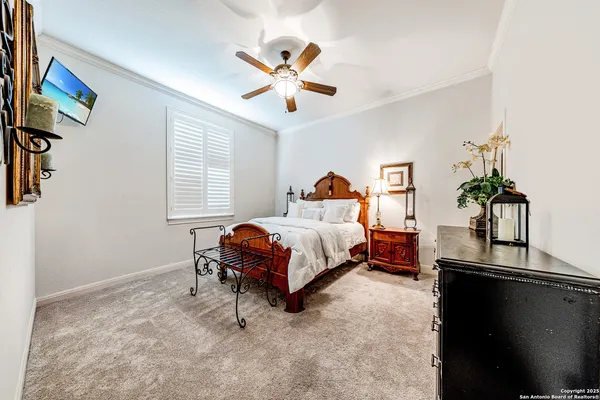 $999,999 | 112 Los Colinas, Spring Branch, TX 78070