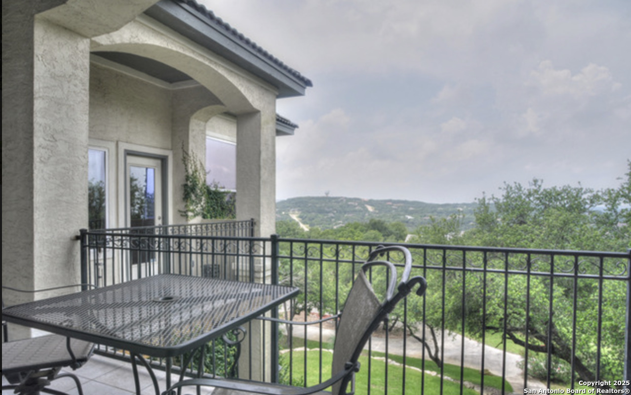 112 Los Colinas Spring Branch, TX 78070 - Photo 3 of 64