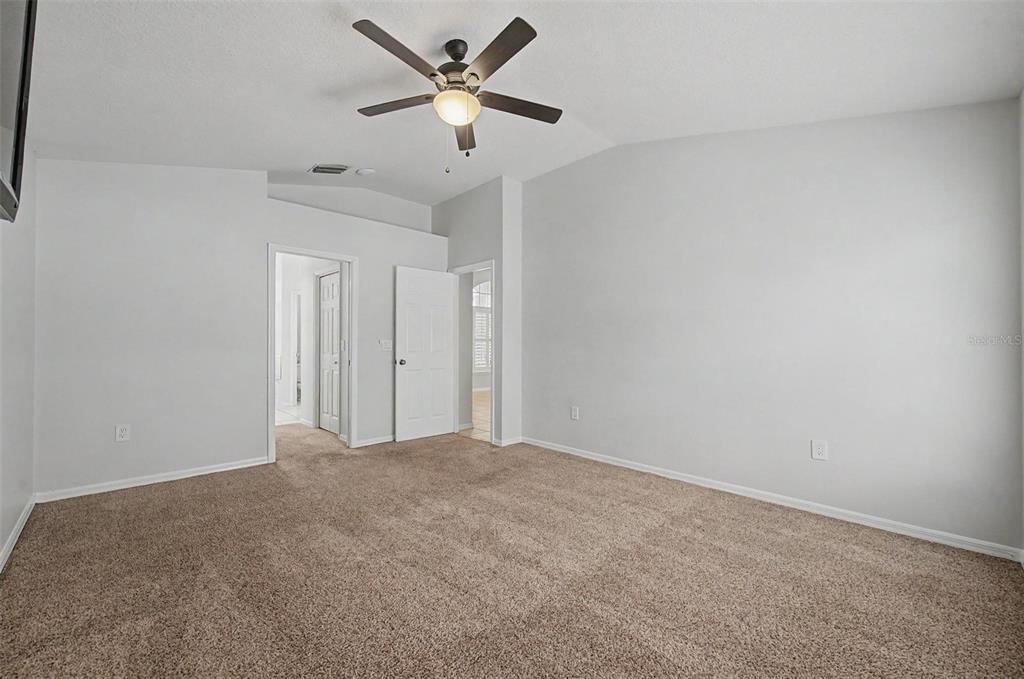 4021 Lithia Ridge Boulevard Valrico, FL 33596 - Photo 21 of 48