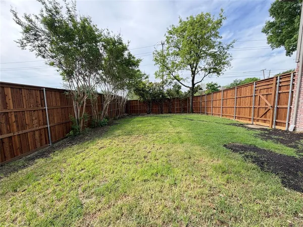 $3,600 | 2112 Stonegate Drive, Carrollton, TX 75010