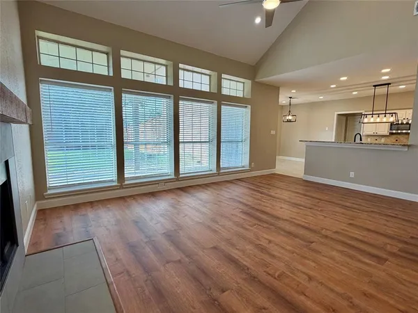 $3,600 | 2112 Stonegate Drive, Carrollton, TX 75010