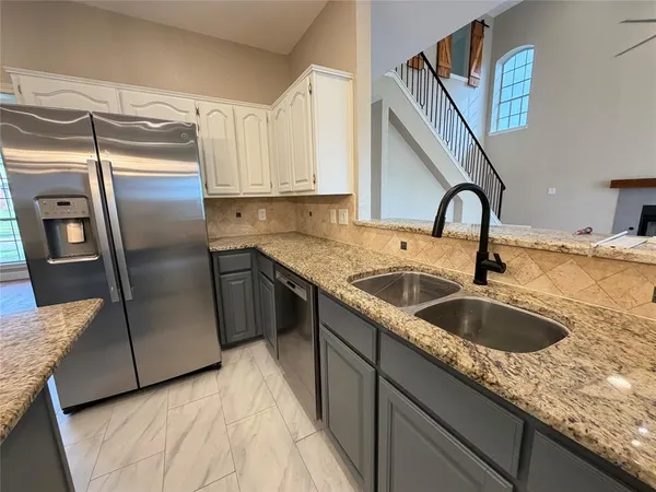 $3,600 | 2112 Stonegate Drive, Carrollton, TX 75010