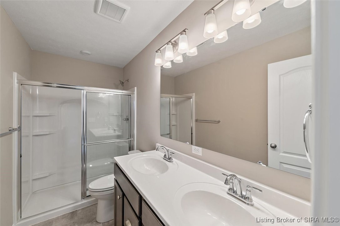 8220 Crescent Cove Charlestown, IN 47111 - Photo 22 of 31