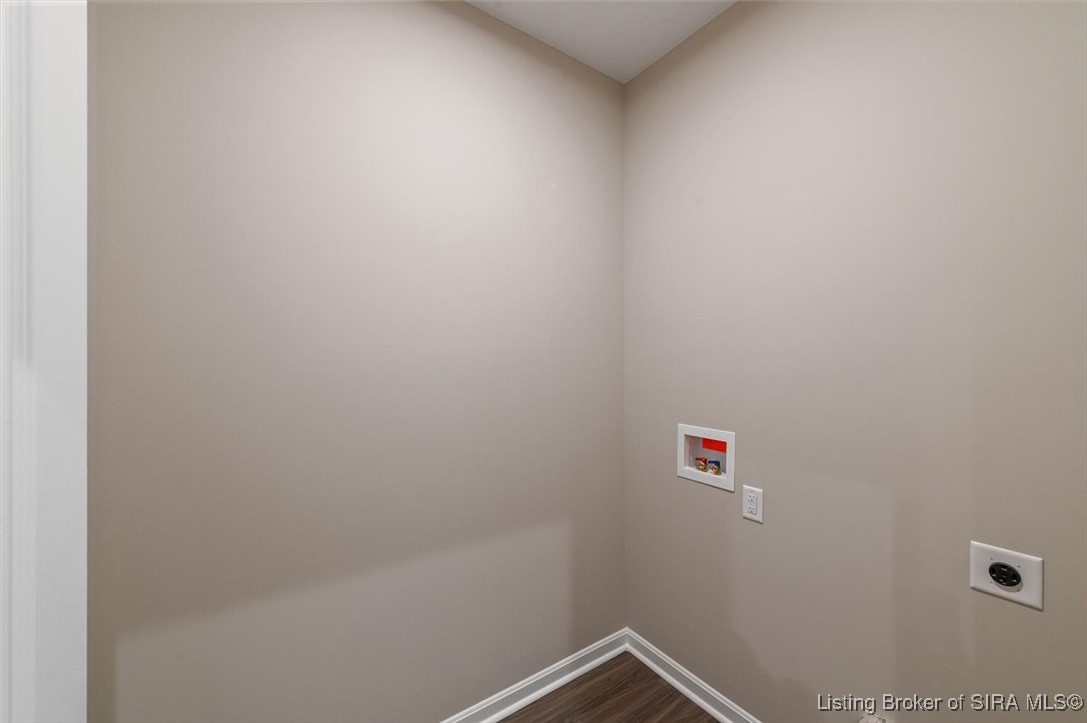 8220 Crescent Cove Charlestown, IN 47111 - Photo 28 of 31