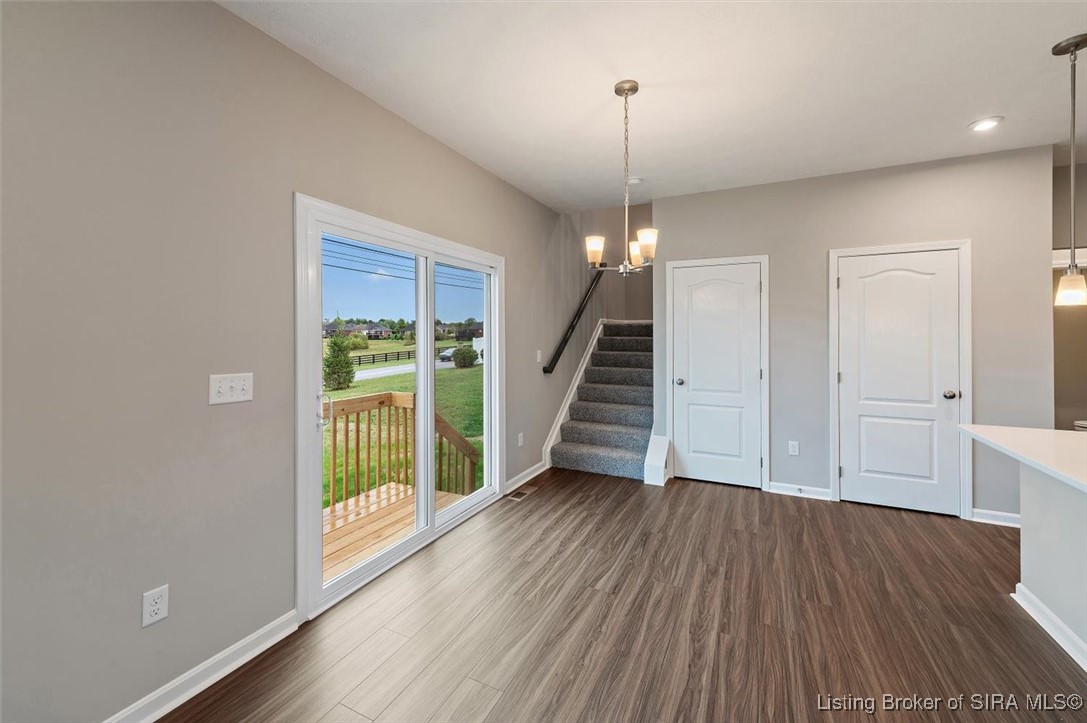 8220 Crescent Cove Charlestown, IN 47111 - Photo 10 of 31