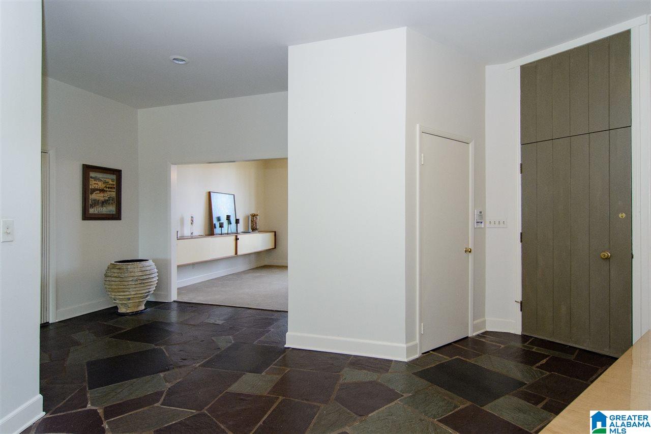 3652 Rockhill Road Birmingham, AL 35223 - Photo 8 of 32