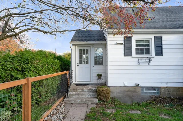 $225,000 | 99 Chesterton Road, Greece, NY 14626