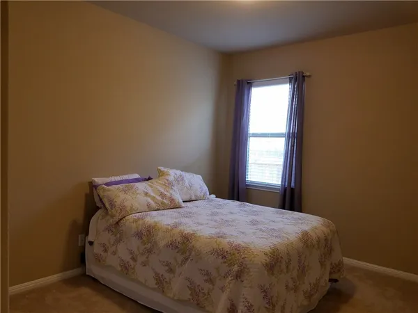 $2,300 | 743 Easton Drive, San Marcos, TX 78666